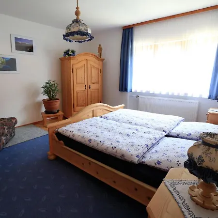 Ferienwohnung Haus Karlsbad דירה *